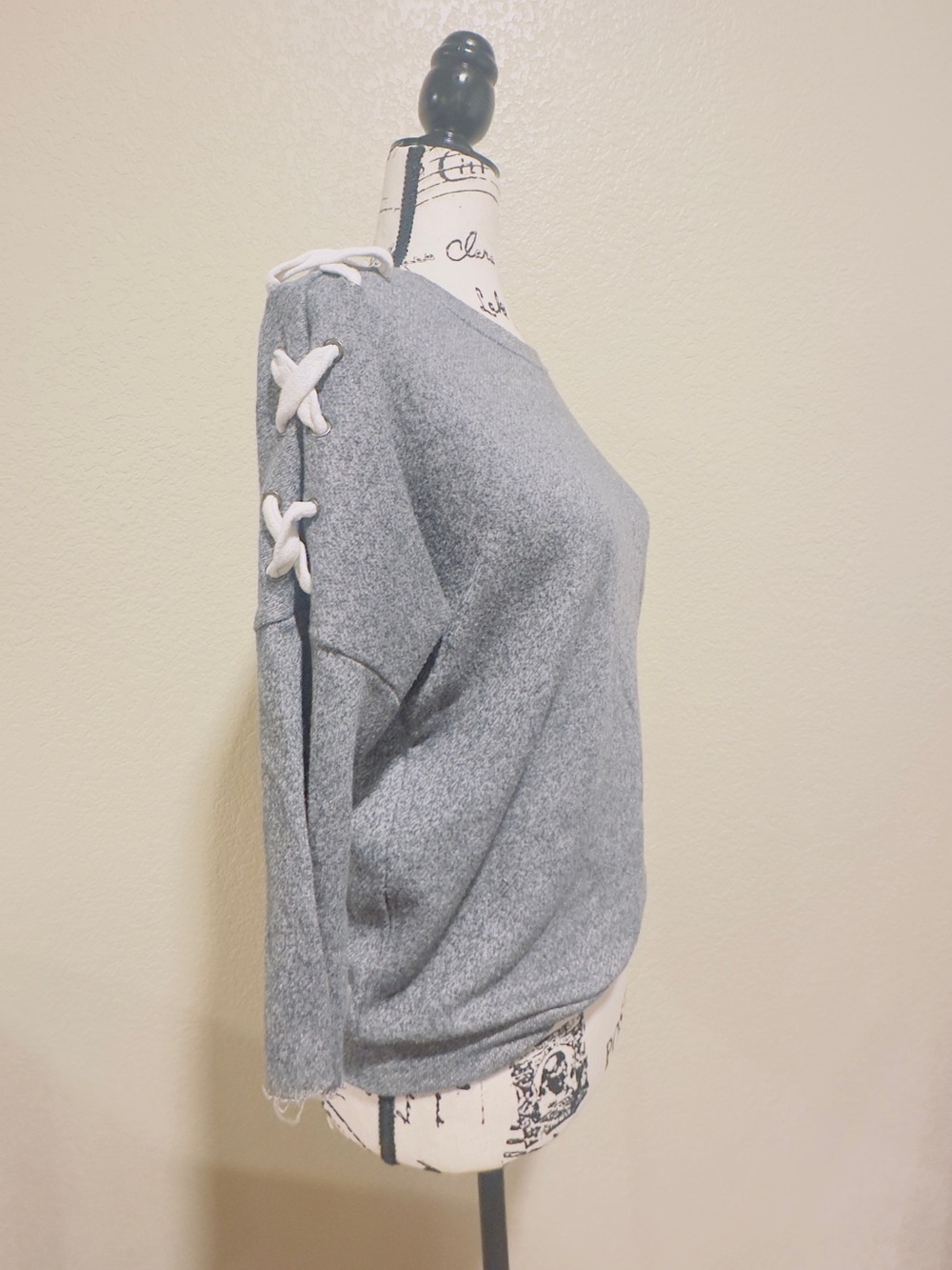 Derek Heart Gray Sweater with White Lace-Up Sleeve Detail/ Distressed 3/4 Sleeve